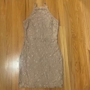Pale Pink / Peach Bodycon dress
